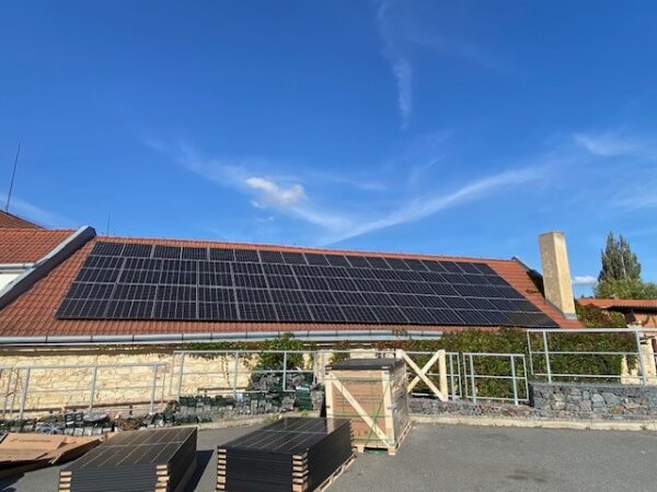 Další úspěšná žádost o&nbsp;dotaci ve výši 21 mil. Kč na FVE